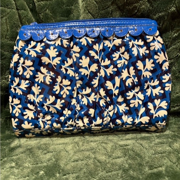 Vera Bradley Twice as Nice Cosmetic Clutch Blue Lagoon FRILL - Picture 2 of 8
